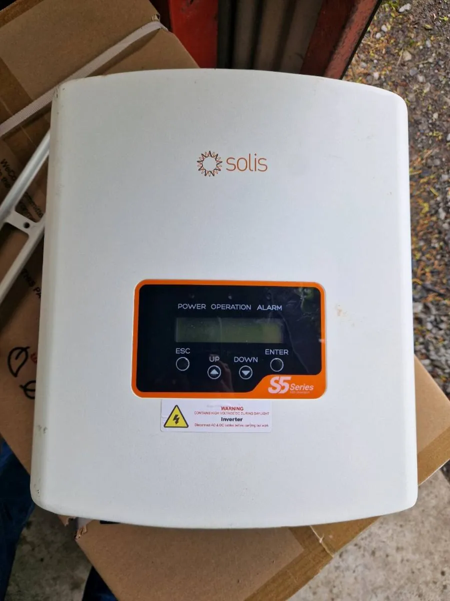 Solar pv inverter for domestic house. - Image 3