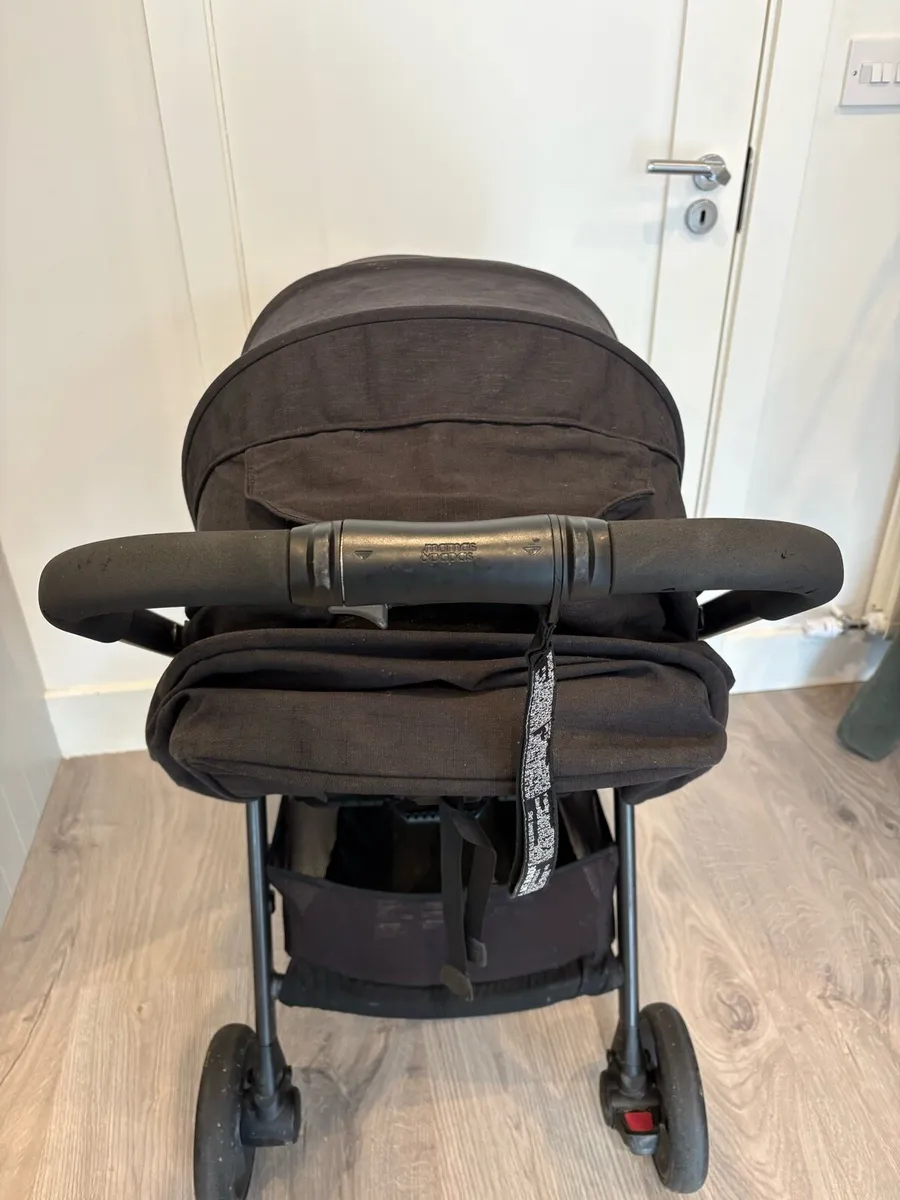 Mamas & papas armadillo stroller - Image 3