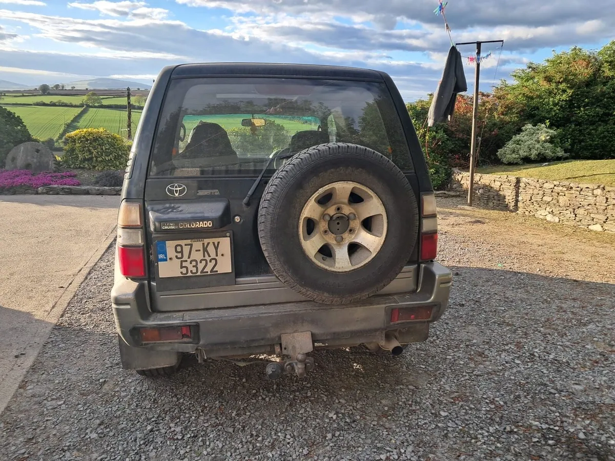 Toyota Land Cruiser - Image 4