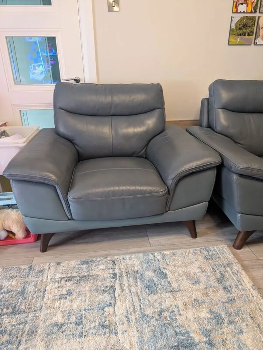 leather sofa 2+1 - Image 3