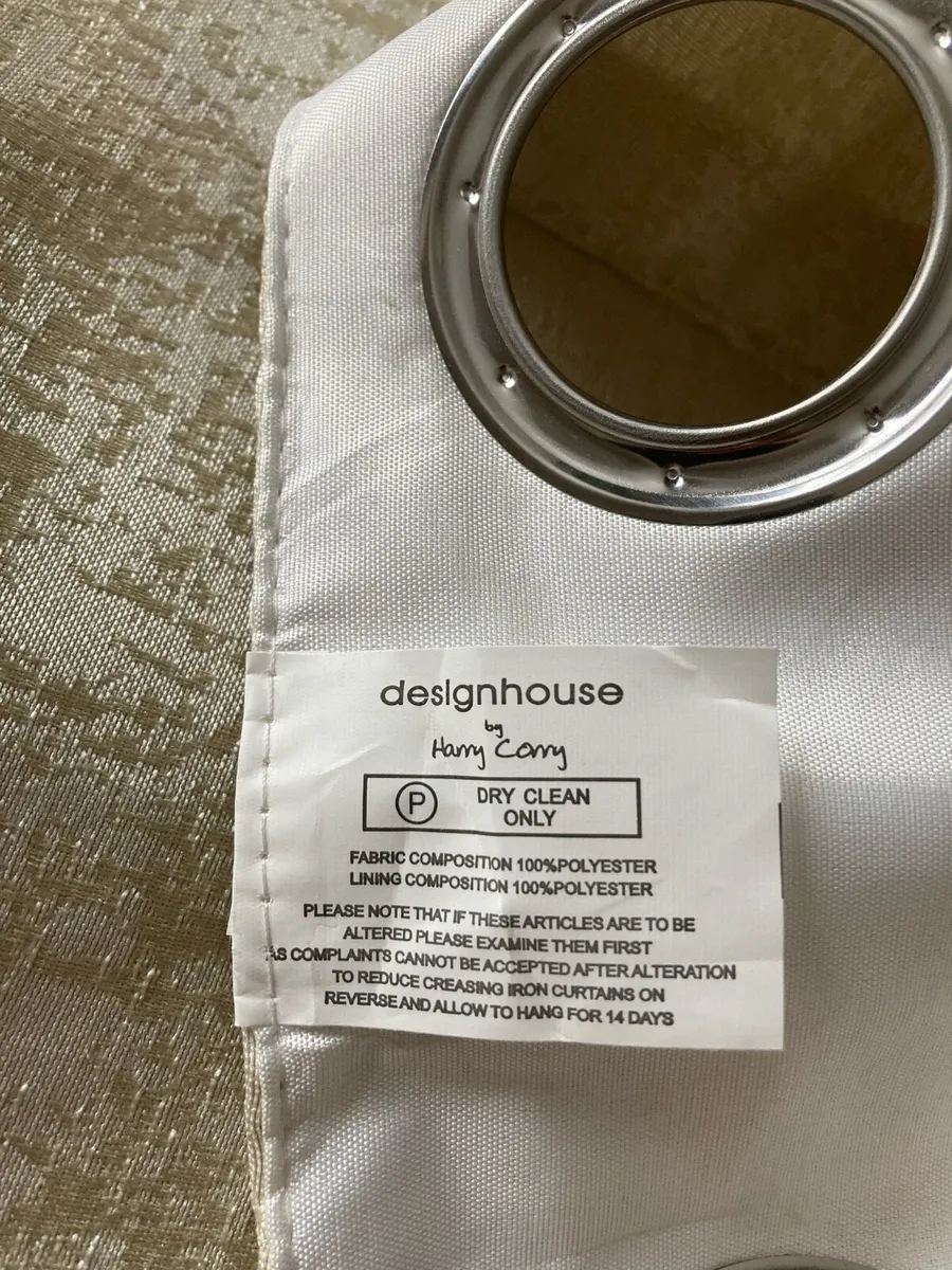 Curtains - Image 4