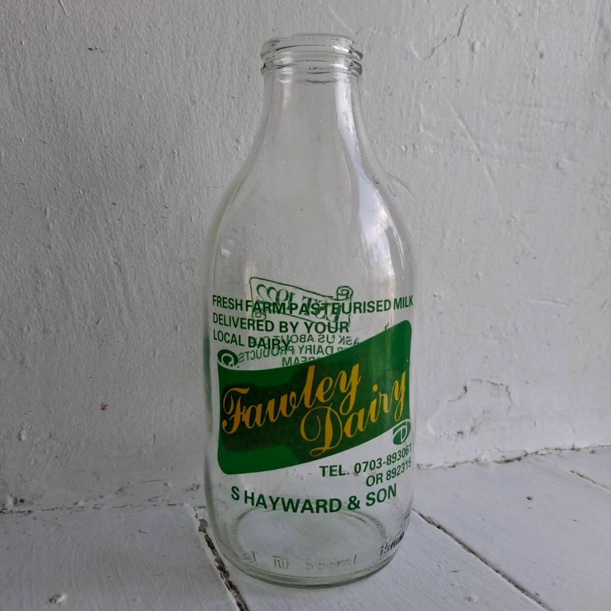 Dairy Farm Milk Bottles - Image 2