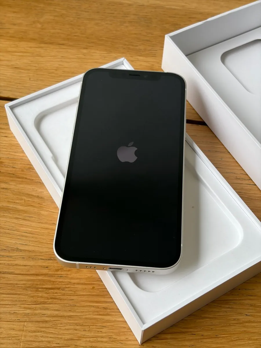Apple iPhone 12, White, 128 GB (like new) - Image 2