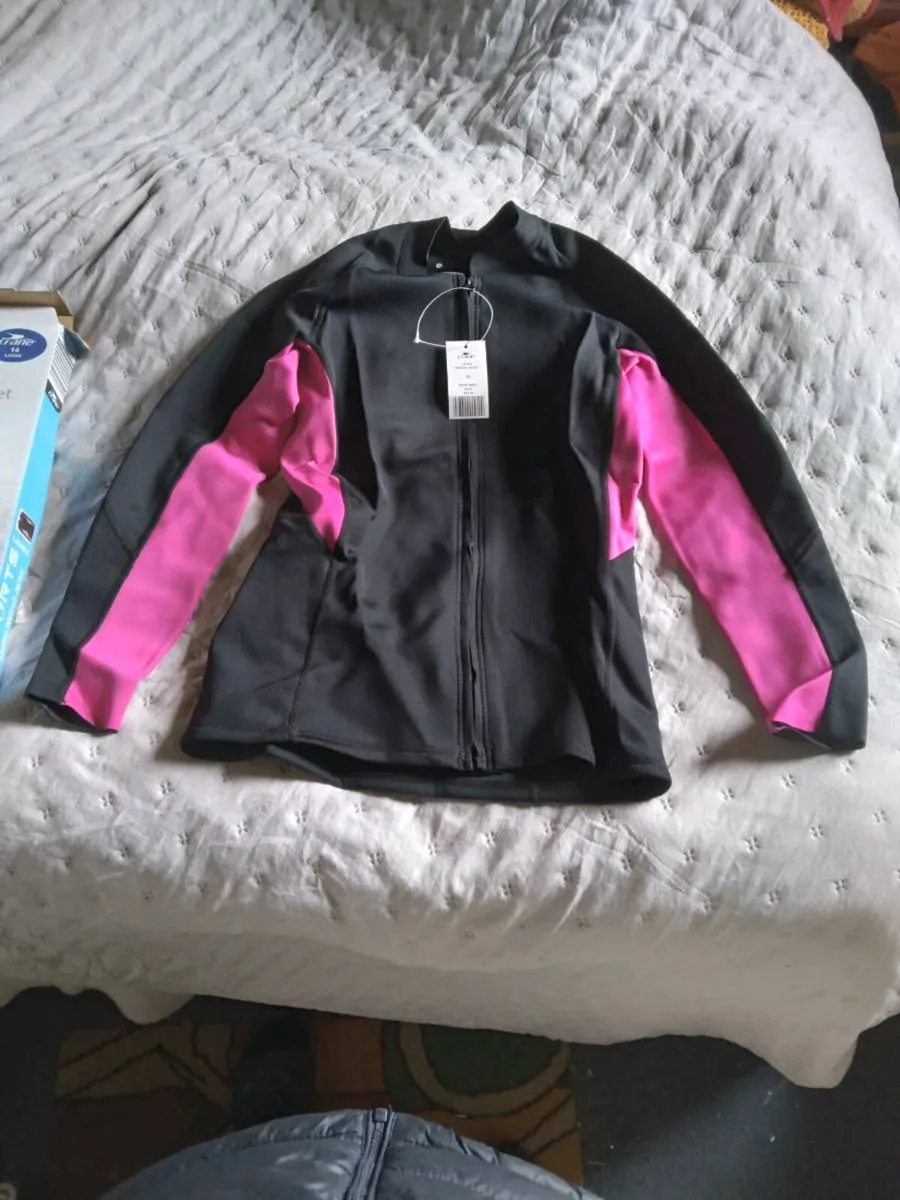 Ladies Wetsuit Jacket.Brand New - Image 1