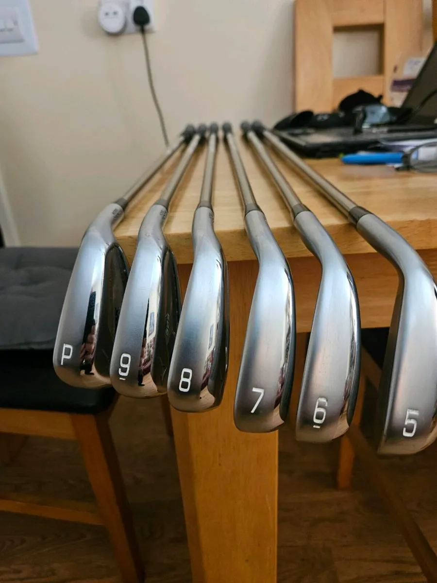 Mizuno Golf irons. - Image 3