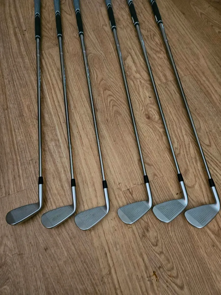 Mizuno Golf irons. - Image 1