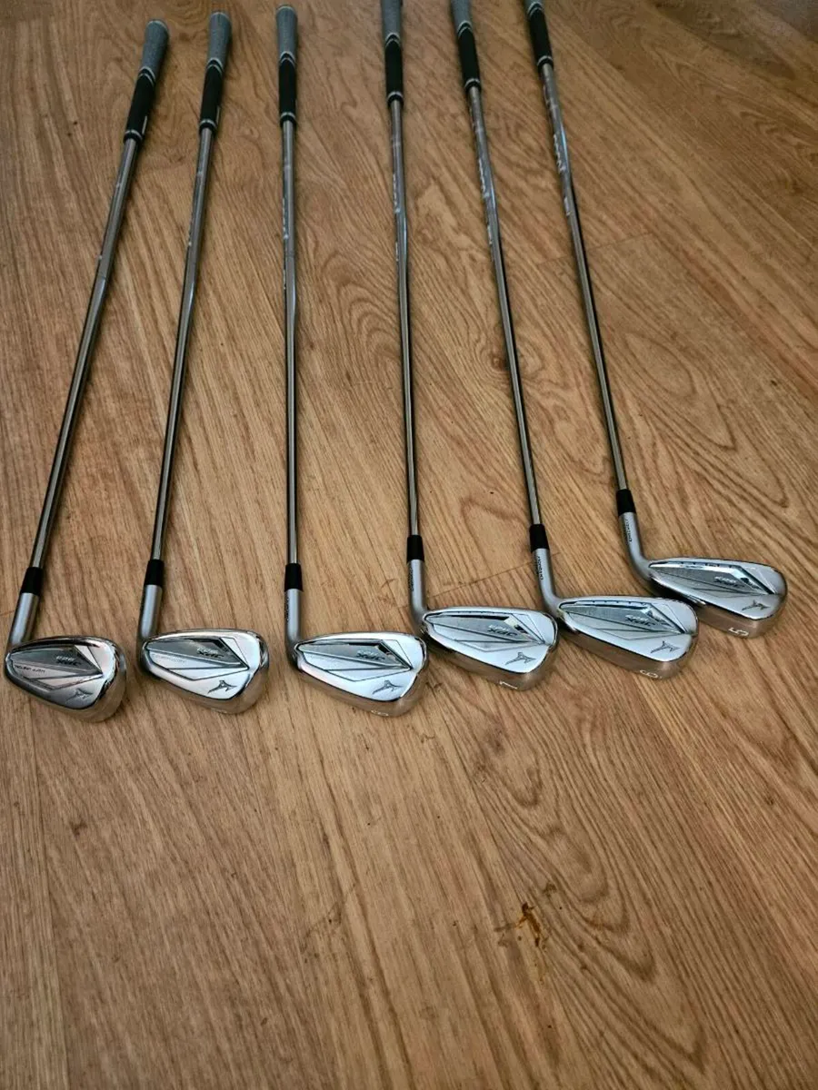 Mizuno Golf irons. - Image 2
