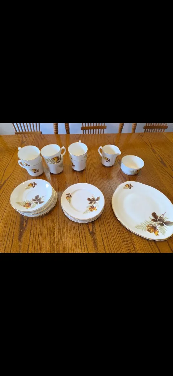 Vintage Arklow Pottery Bone China Tea Set - Image 1