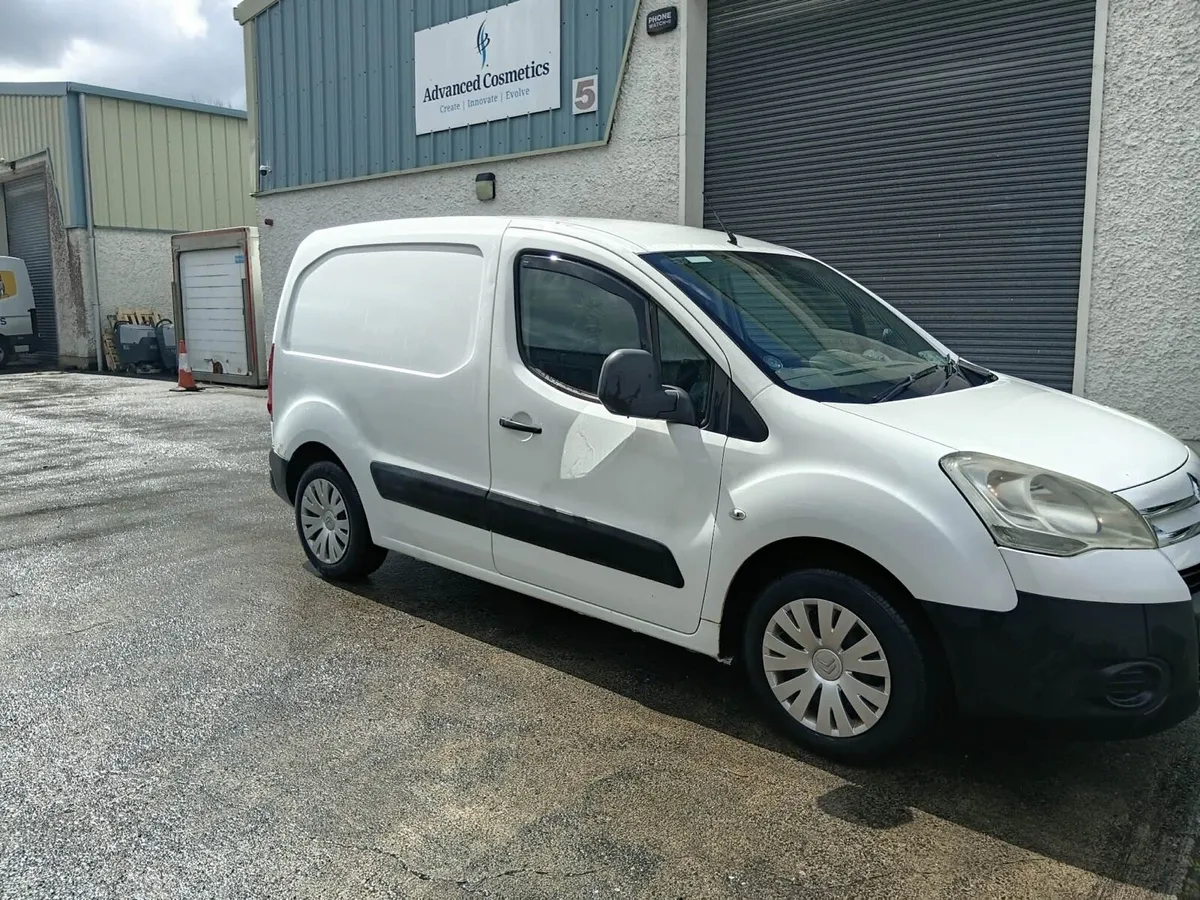 2010 Citreon Berlingo New CVRT - Image 2