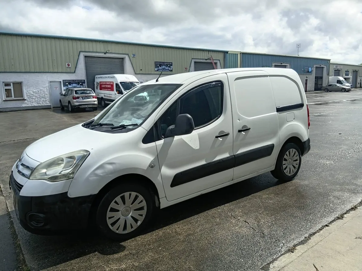 2010 Citreon Berlingo New CVRT - Image 3