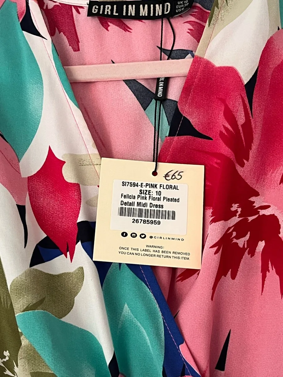 Size 10 Tags on - Image 2
