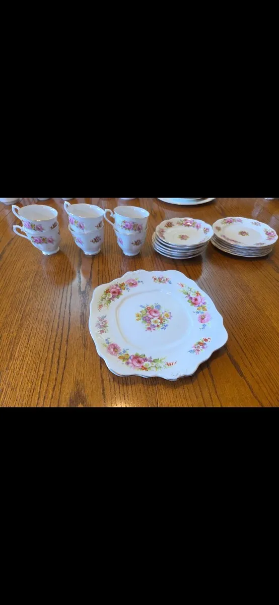 Vintage Royal Albert Fine Bone China Tea Set - Image 1