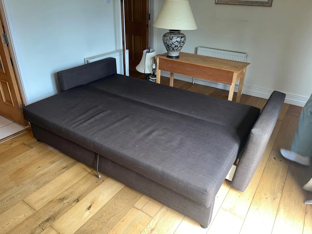 Sofa bed - Image 2