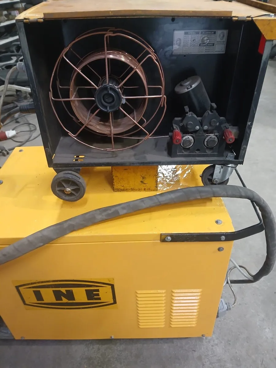 INE 380 amp single phase mig welder - Image 2