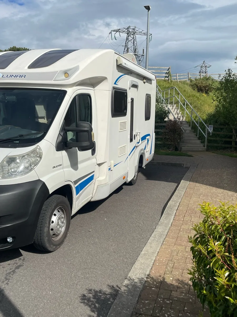 Fiat ducato lunar motor home - Image 2