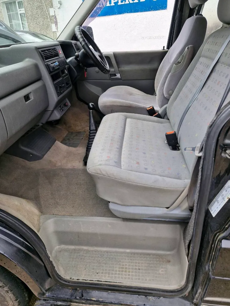 VW T4 Syncro 4x4 camper - High Roof - Rare 2.5 D - Image 2
