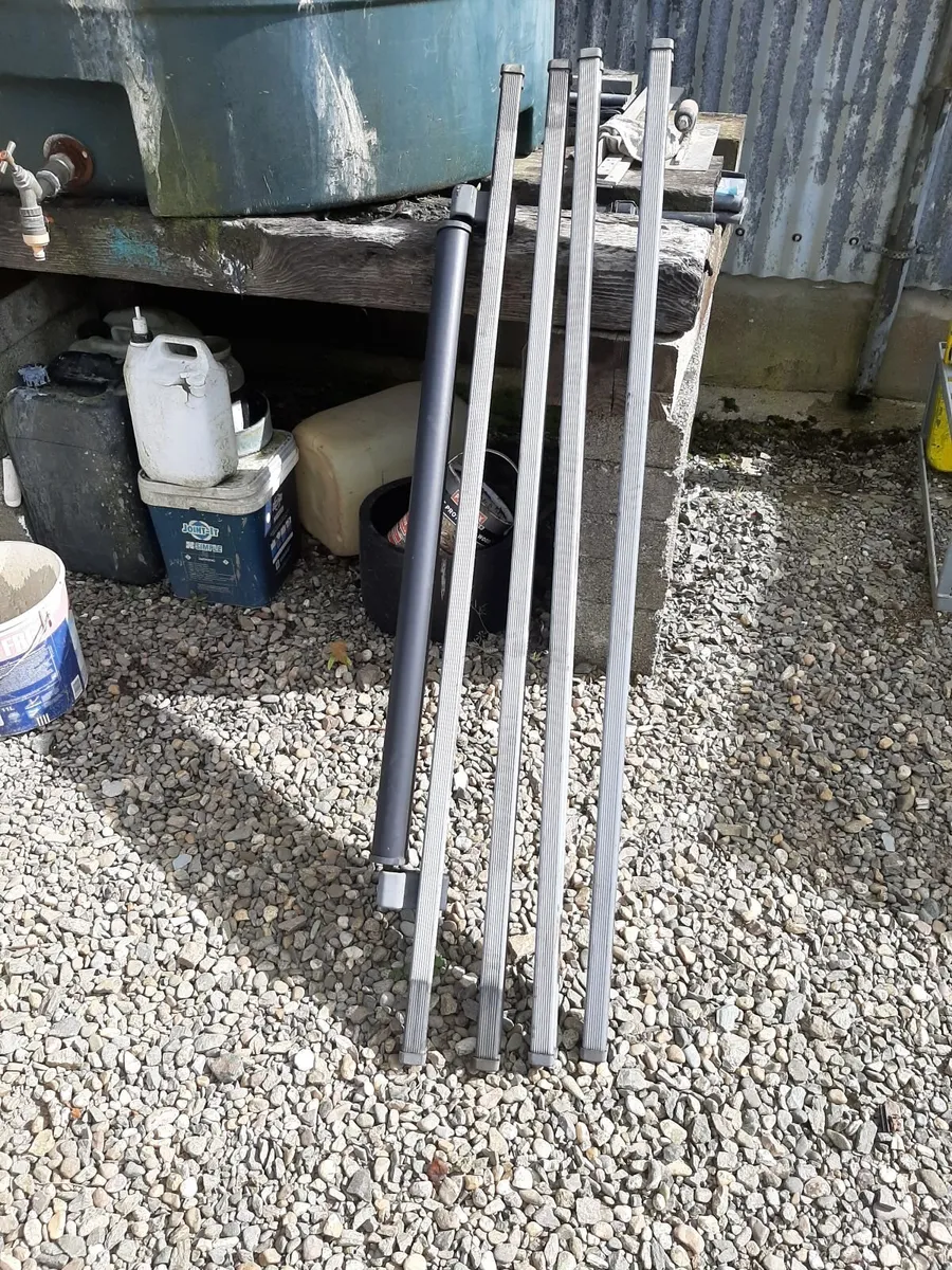Roof rack - Image 1