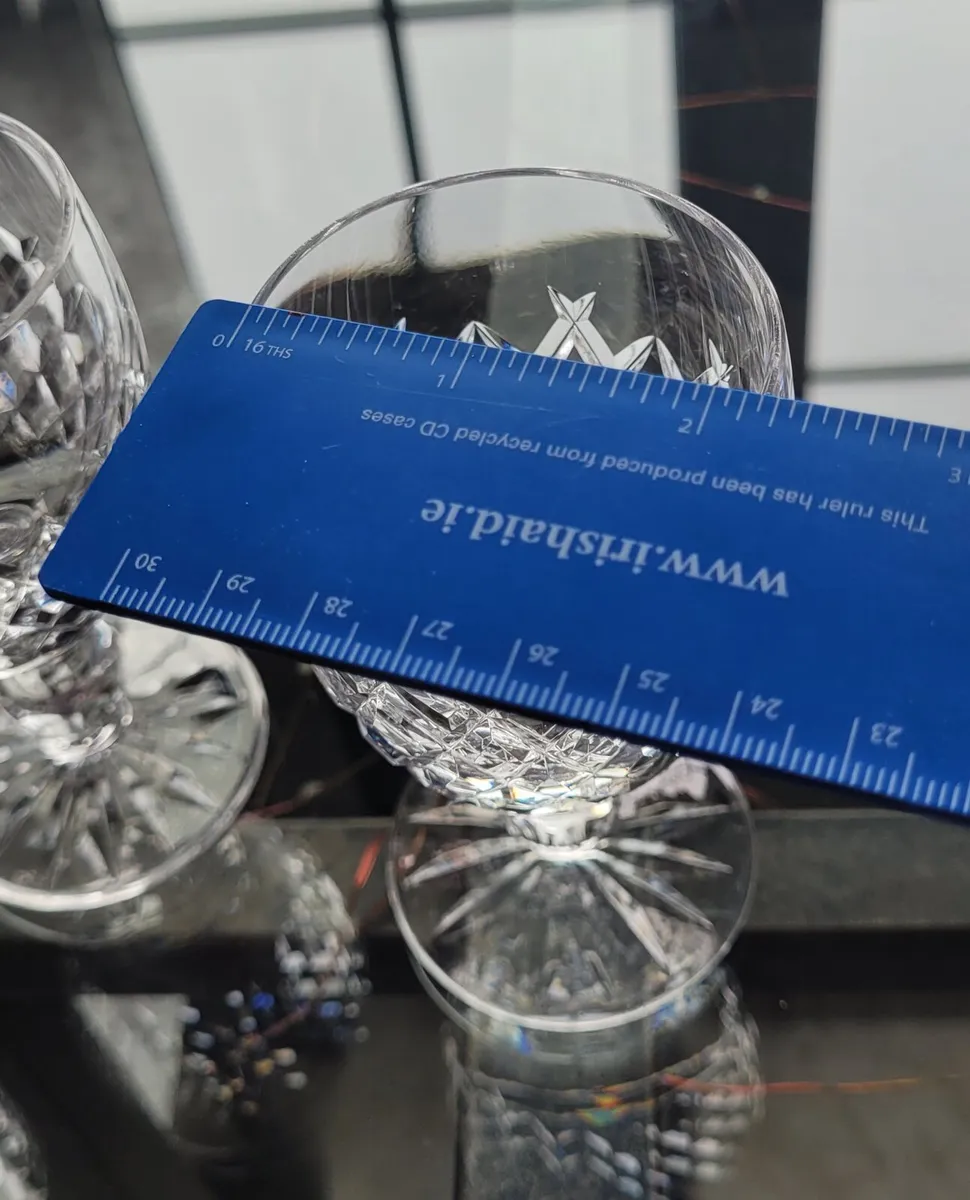 Waterford crystal Boyne sherry glasses x 3 - Image 4