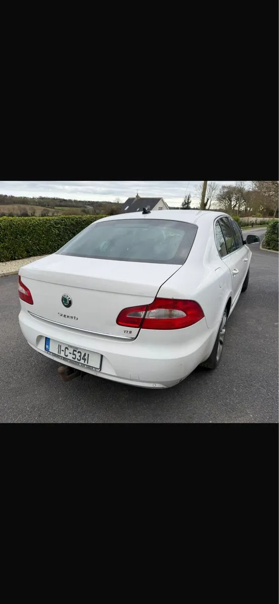 2011 Skoda superb 2.0tdi - Image 3