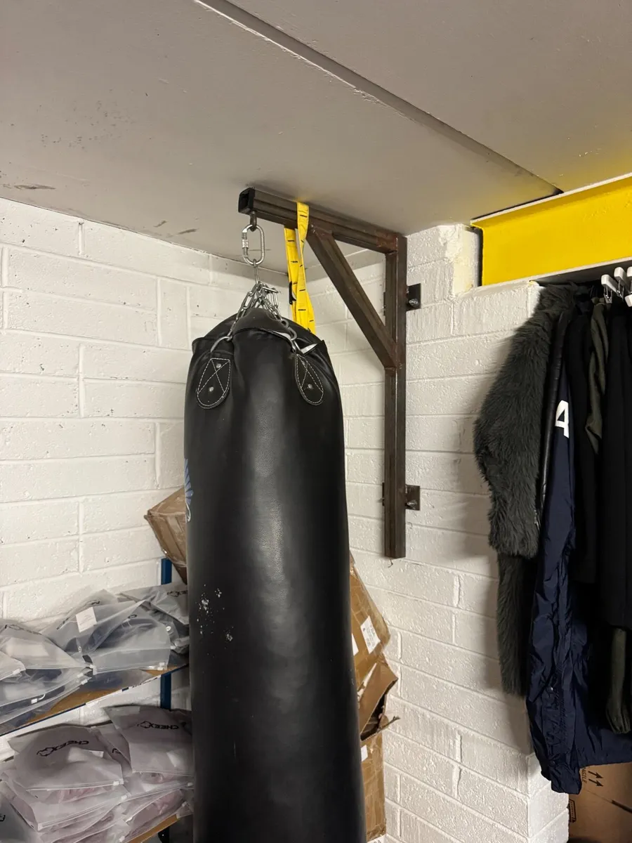 Heavy boxing bag