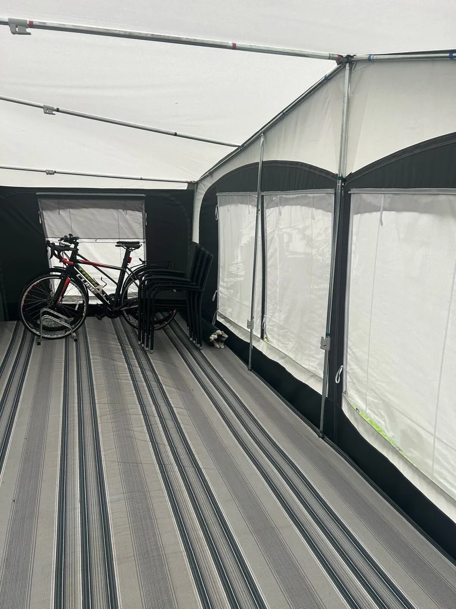 Awning - Image 2