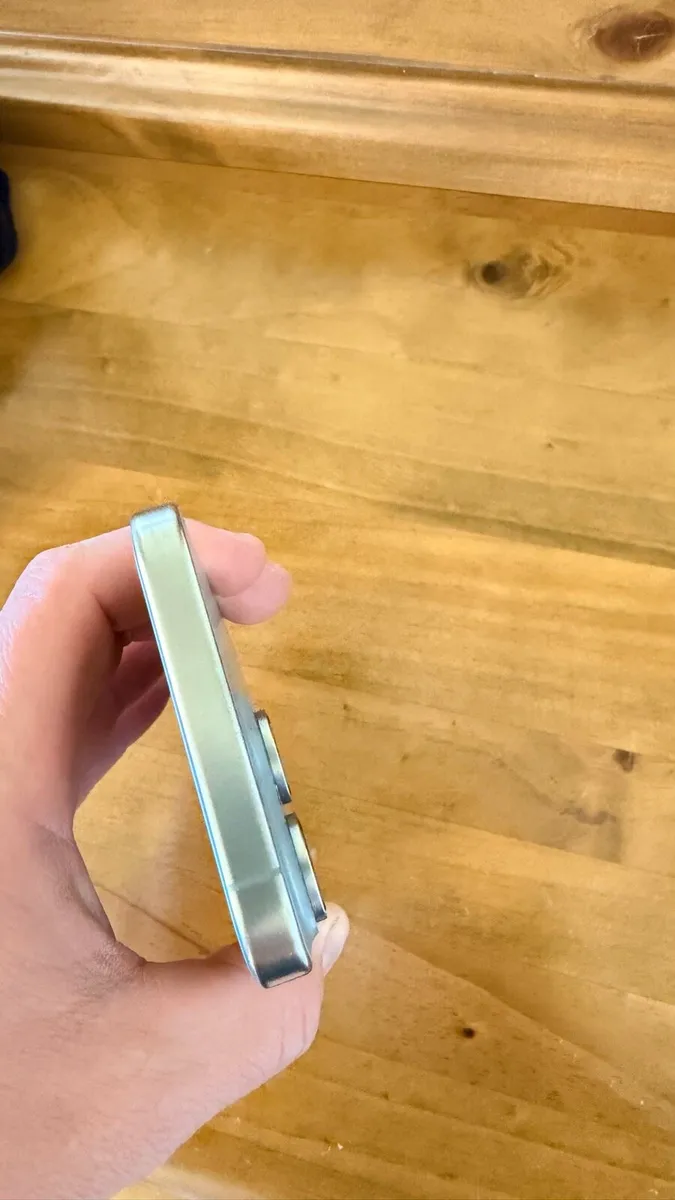 iPhone 15 pro max unlocked 256gb - Image 4
