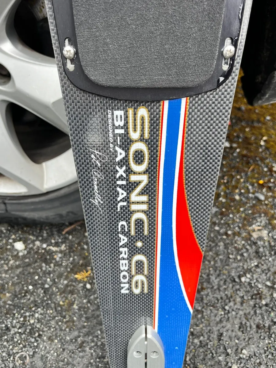 New water ski - Image 2