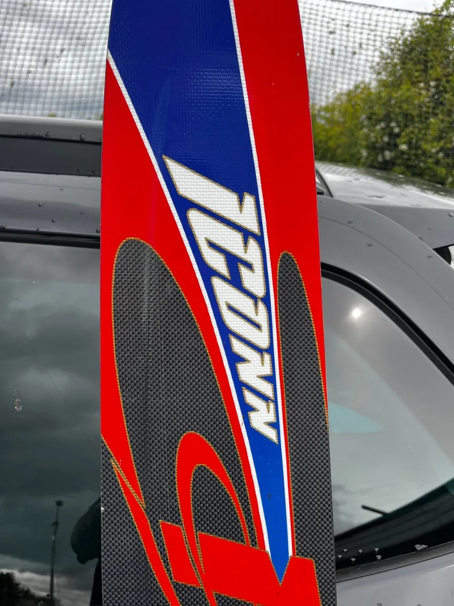 New water ski - Image 3