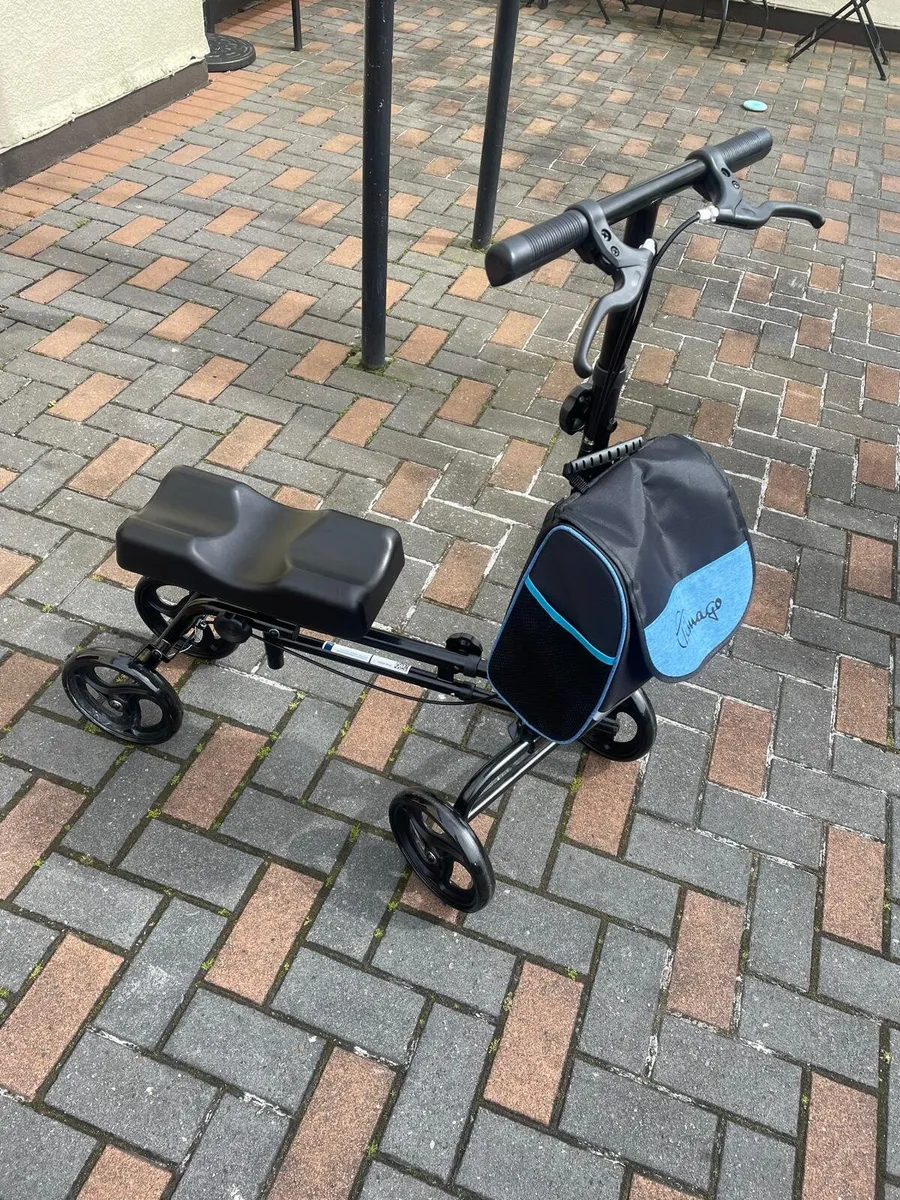 Leg wheelchair - Image 1