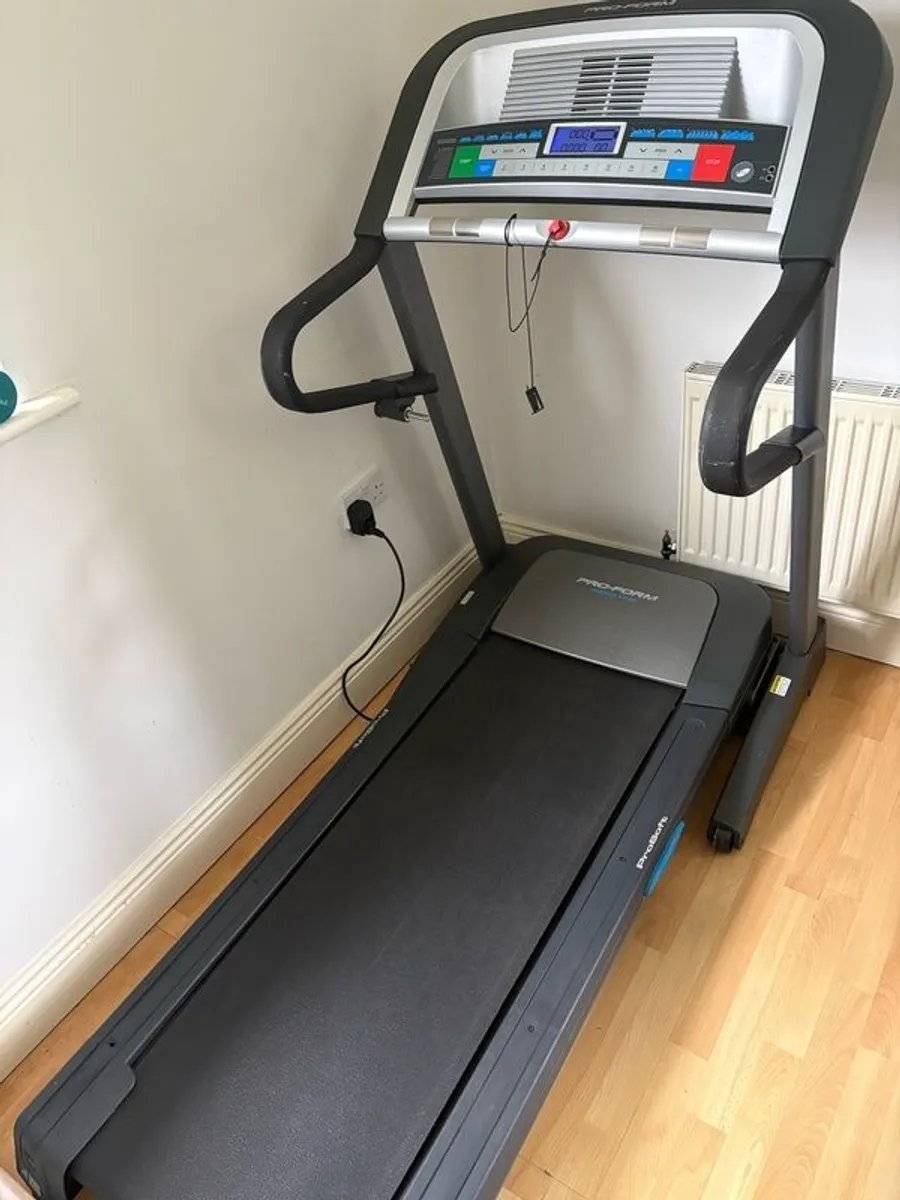 Treadmill - ProForm - Image 3