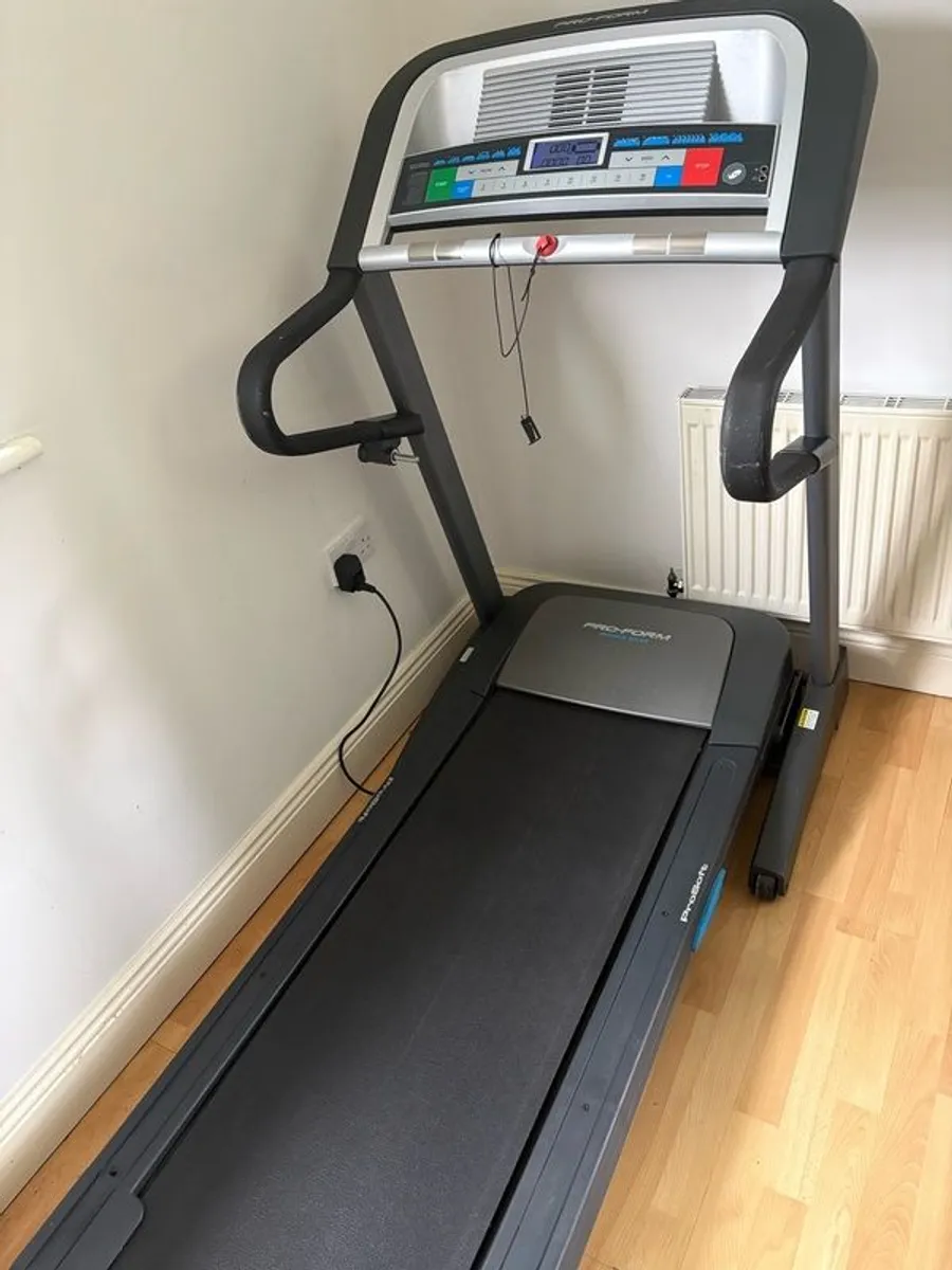 Treadmill - ProForm - Image 4
