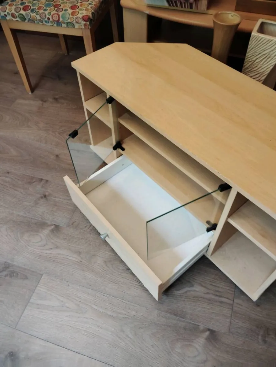 Cabinet. - Image 4
