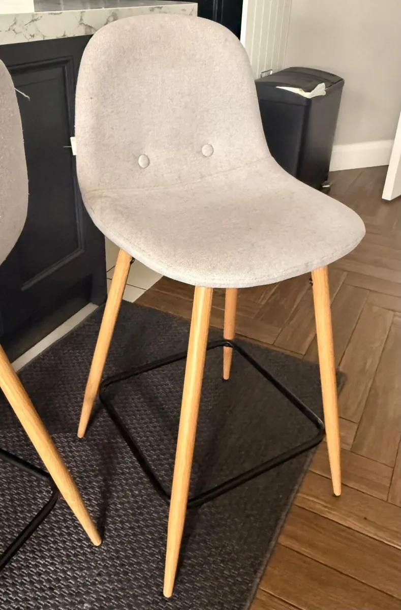 Set of 3 Kave Nolite Bar Stools for Kitchen Island - Image 4