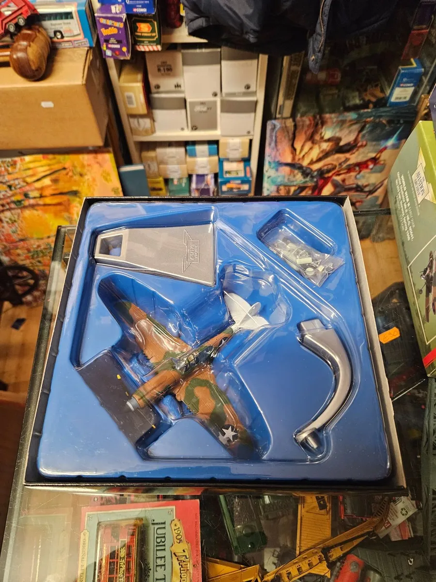 Corgi American WW2 P50 Warhawk - Image 3