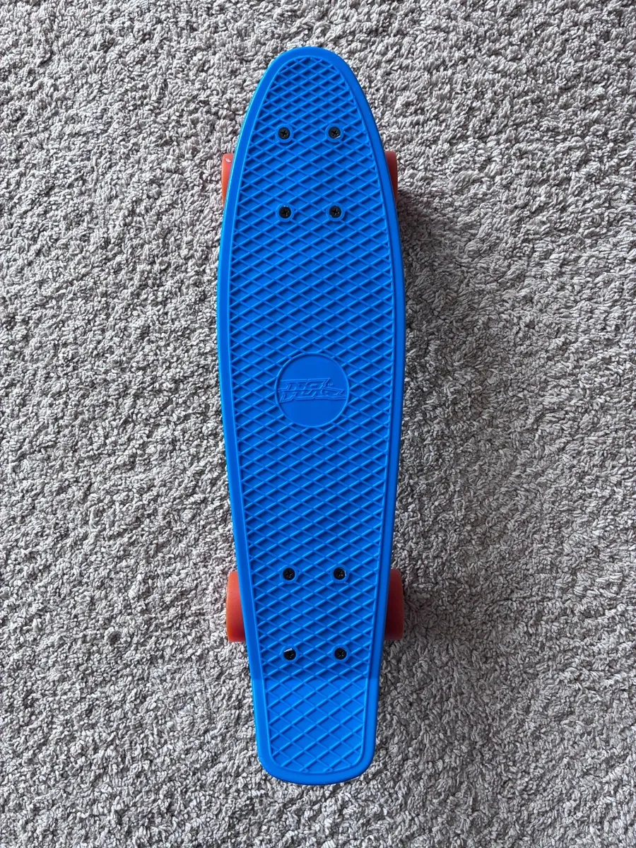 Penny skateboard - Image 1