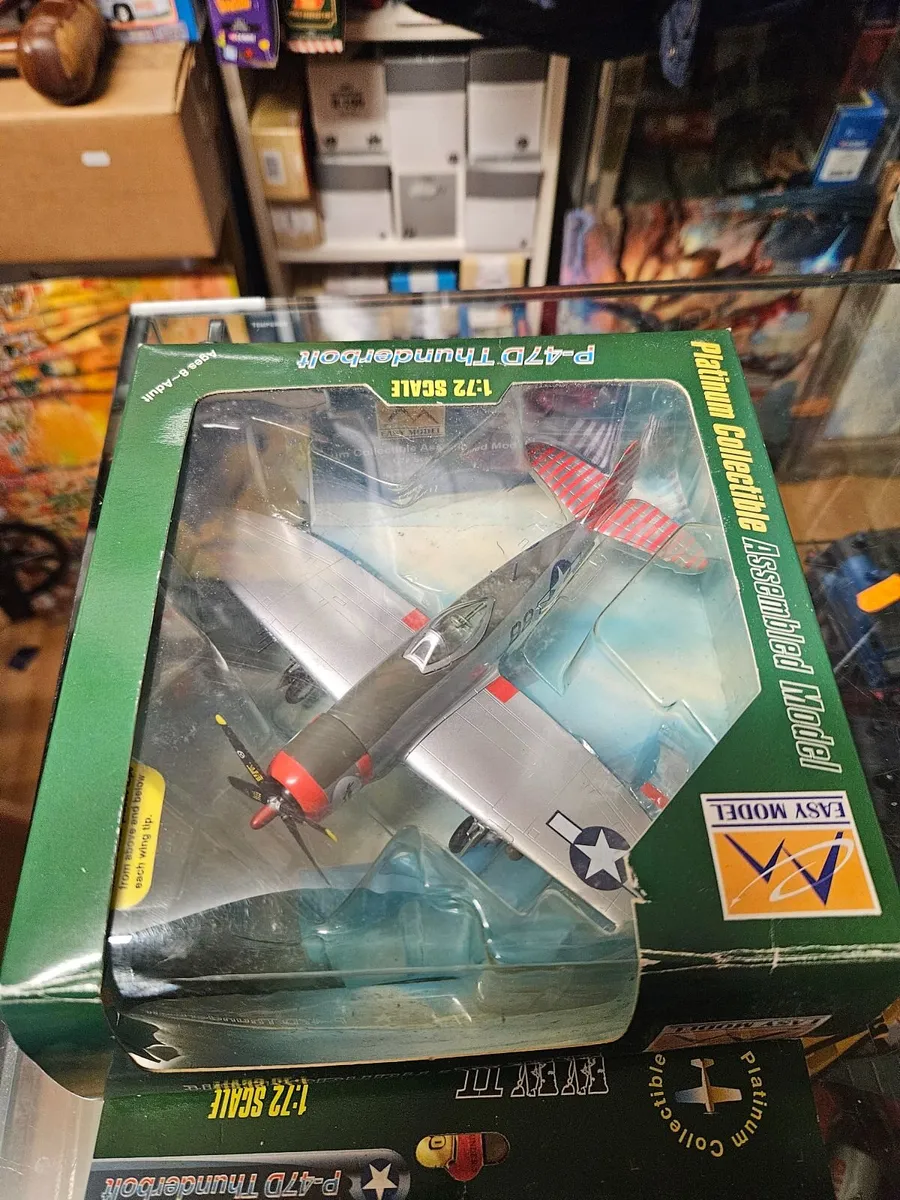 Corgi Easy Model American WW2 P47 Thunderbolt - Image 4