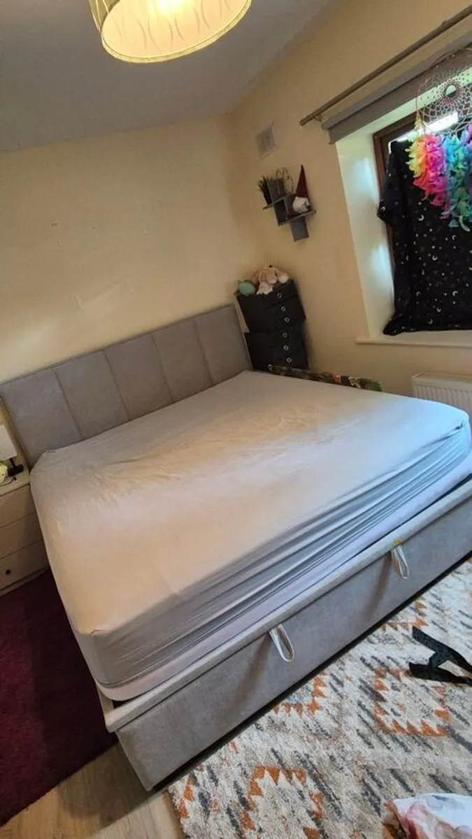 Super King Ottoman bed frame and Mattress - Image 1