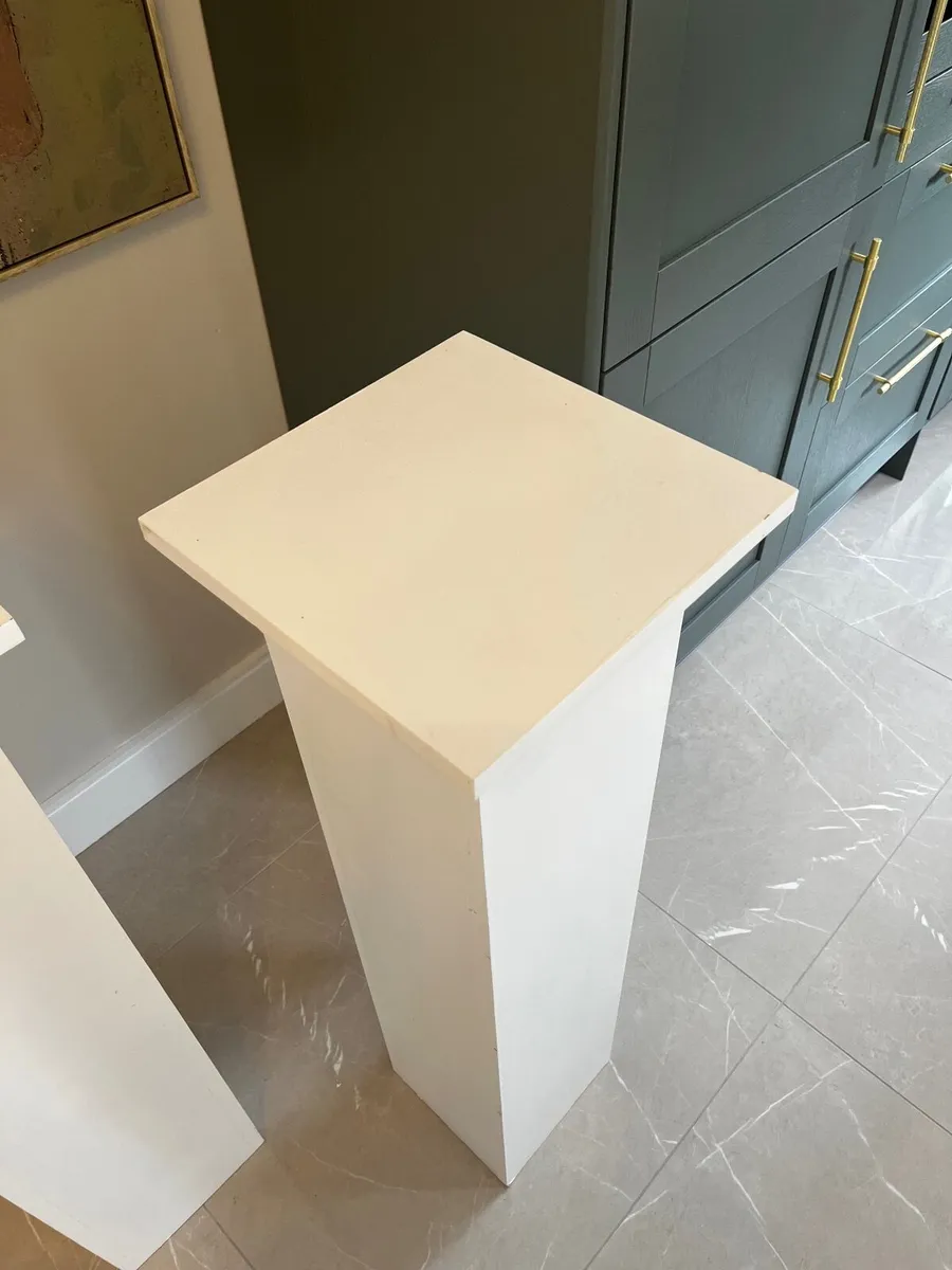 Flower pedestals - Image 3