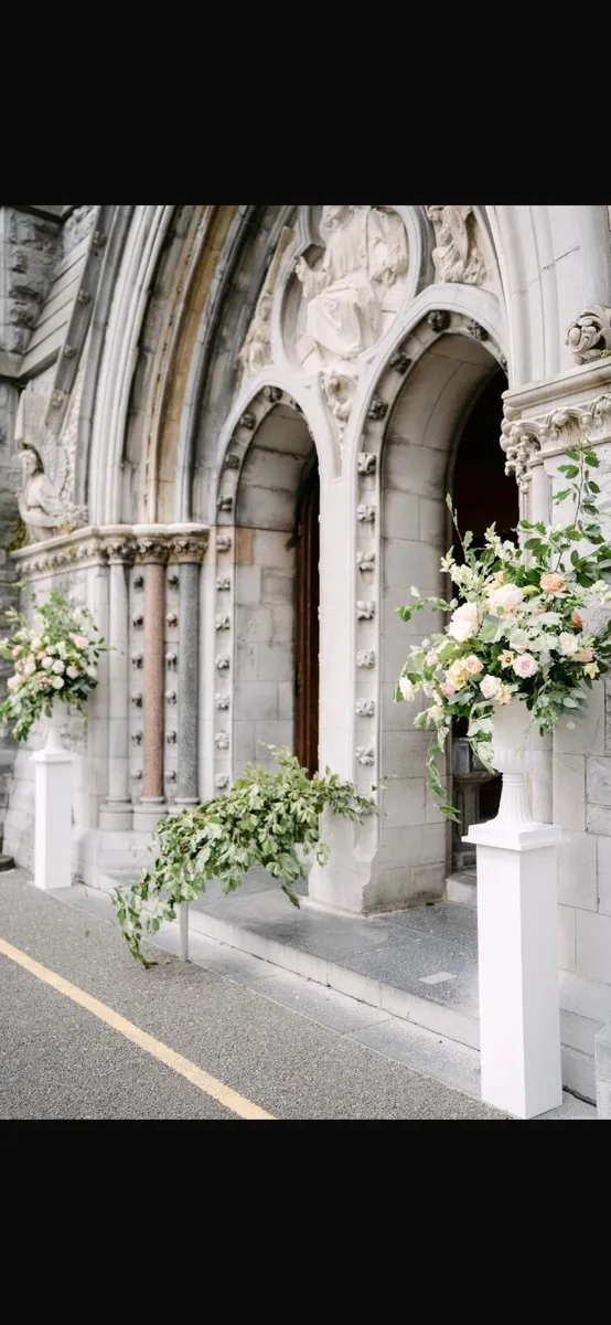 Flower pedestals - Image 4
