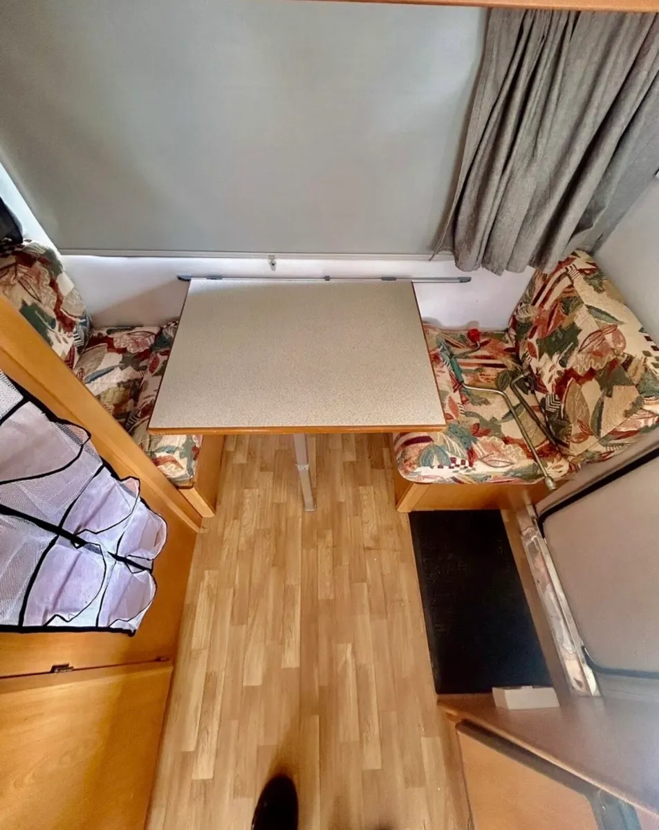 We are selling or going caravan lightweight - Image 4