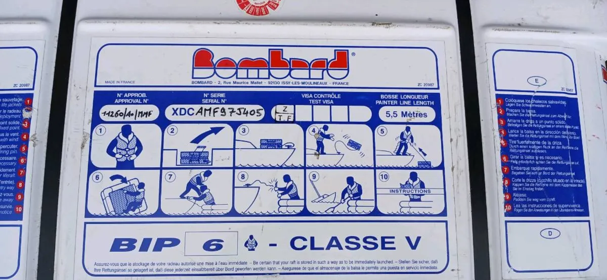 Bombard  6 man life raft - Image 1