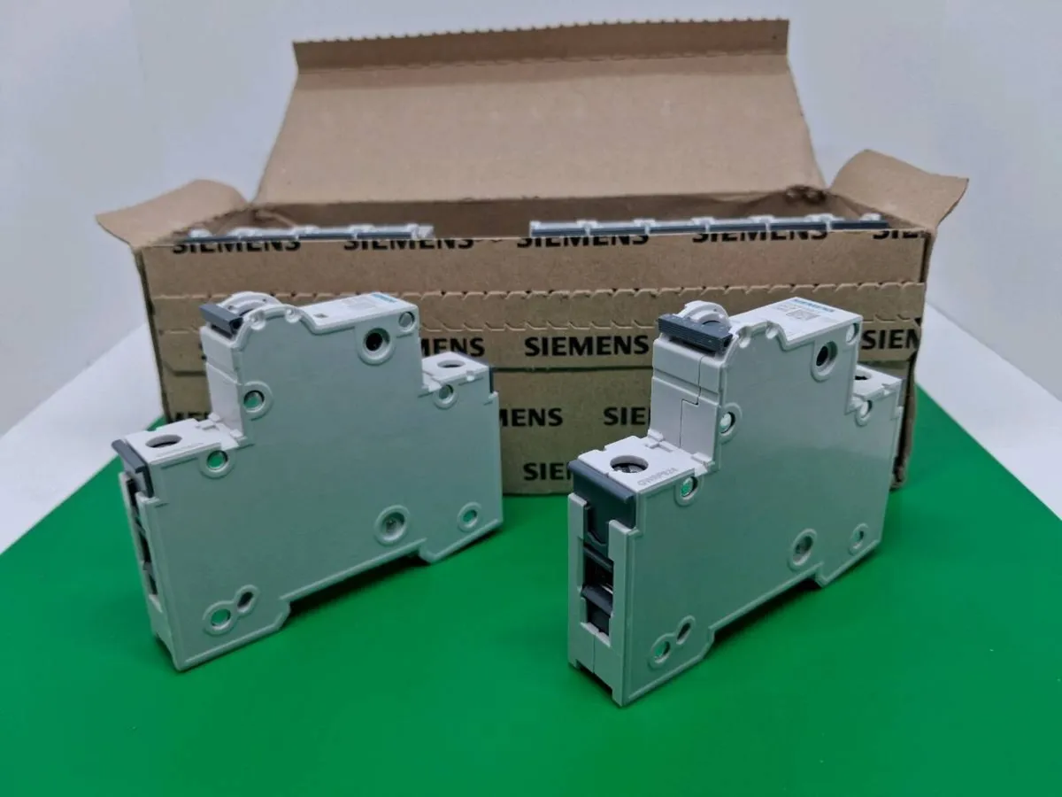 Postage - 12 X Circuit Breakers, 5SY6163-7, MCB-C6 - Image 4
