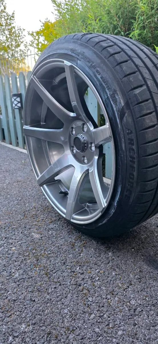 Seven twenty style 55 alloys - Image 1