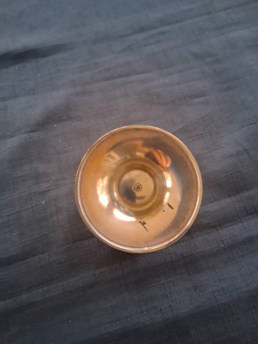 Vintage Globe Shaped Ashtray - Image 3