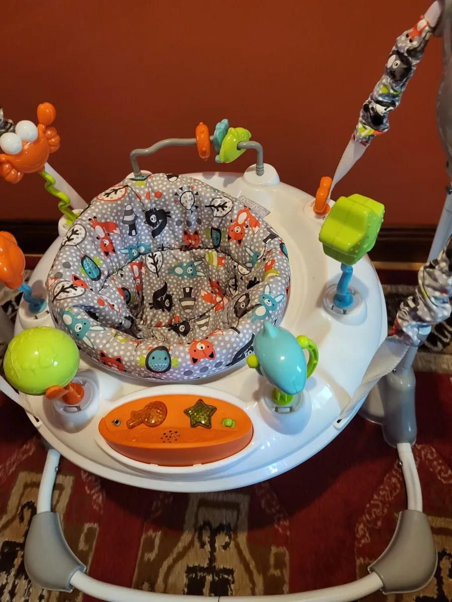 Baby jumperoo - Image 3