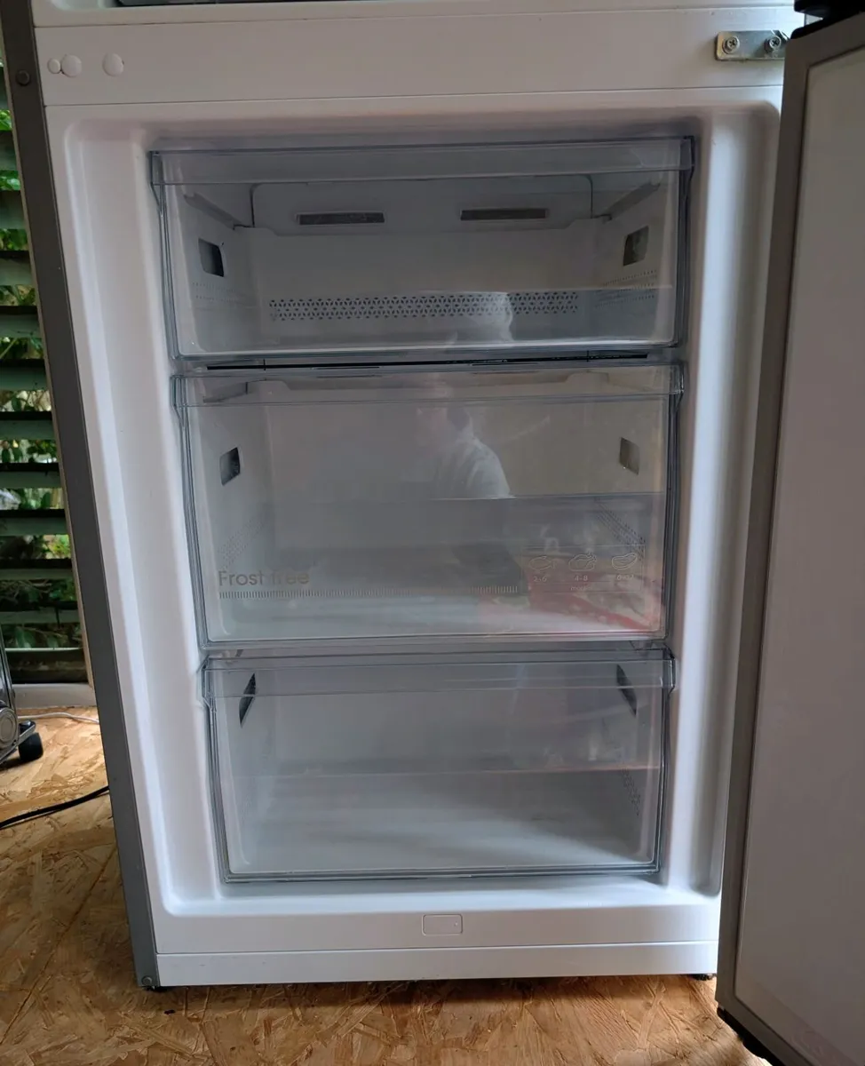 Fridge / Freezer - Image 4
