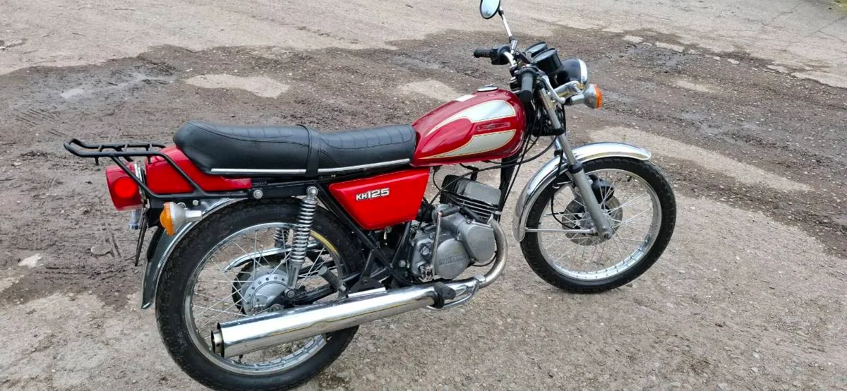 1978 kawasaki KH 125 2 stroke - Image 3