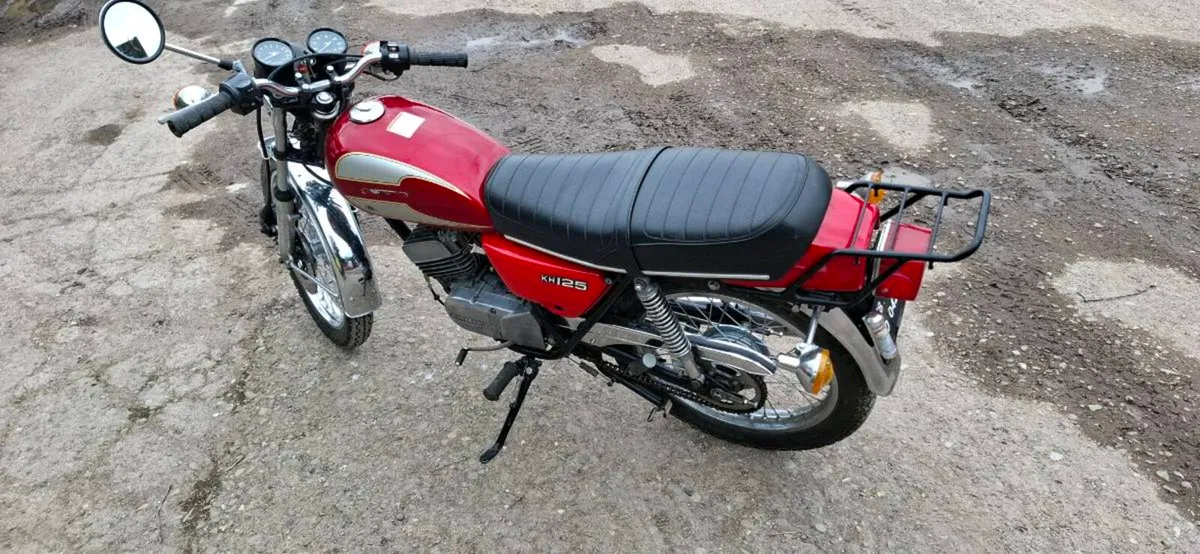 1978 kawasaki KH 125 2 stroke - Image 4