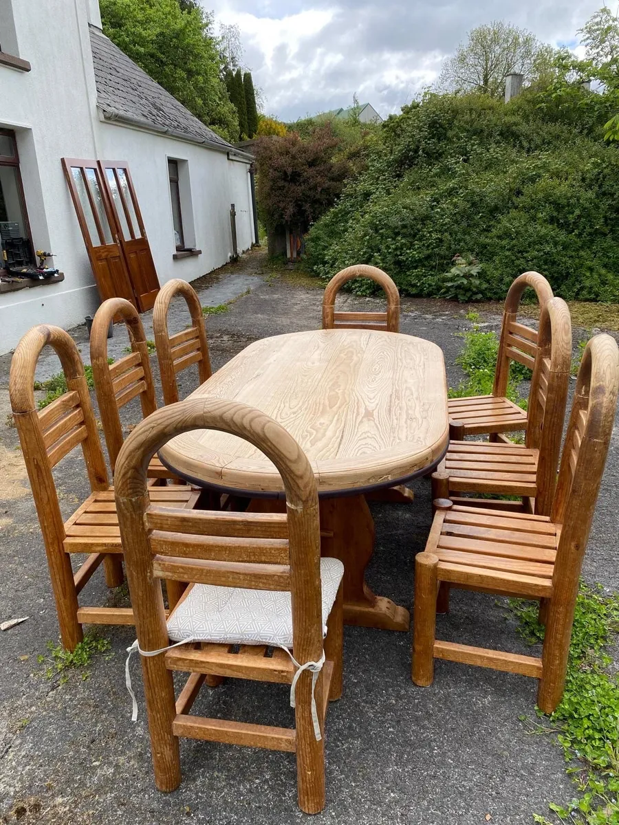 Kitchen table with 8 chairs