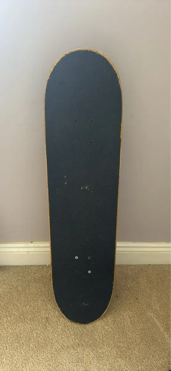 Premium skateboard - Image 1